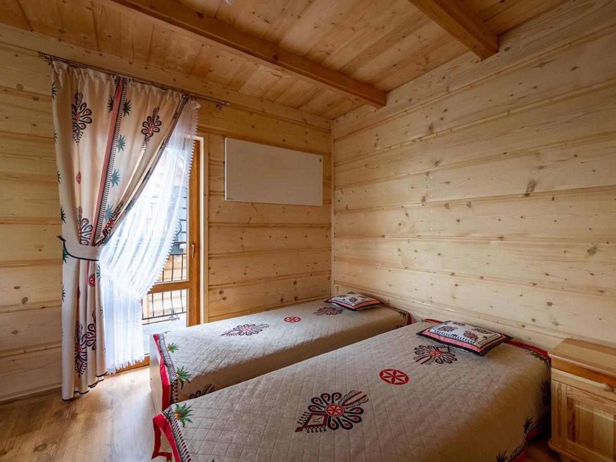 Goralowe Domki & Spa Баньска Экстерьер фото