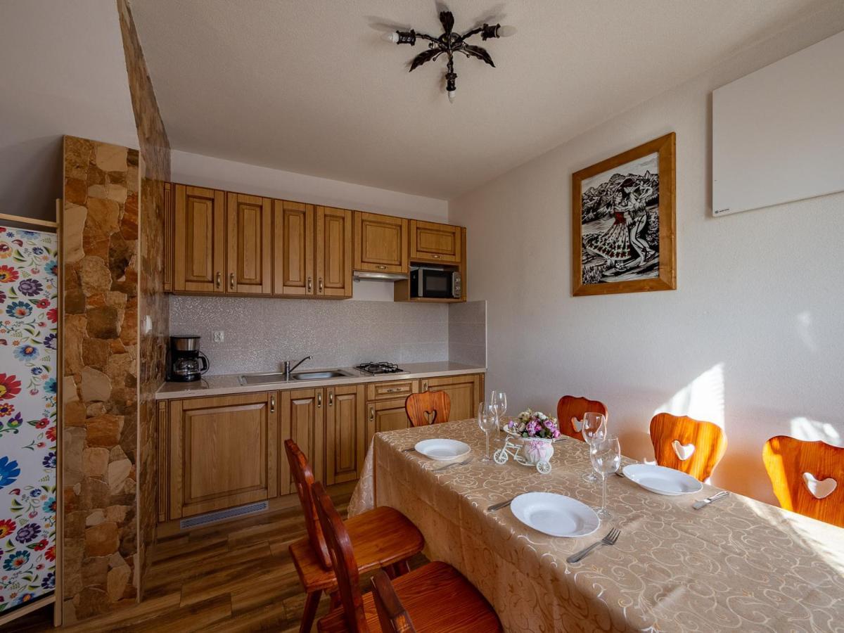 Goralowe Domki & Spa Баньска Экстерьер фото