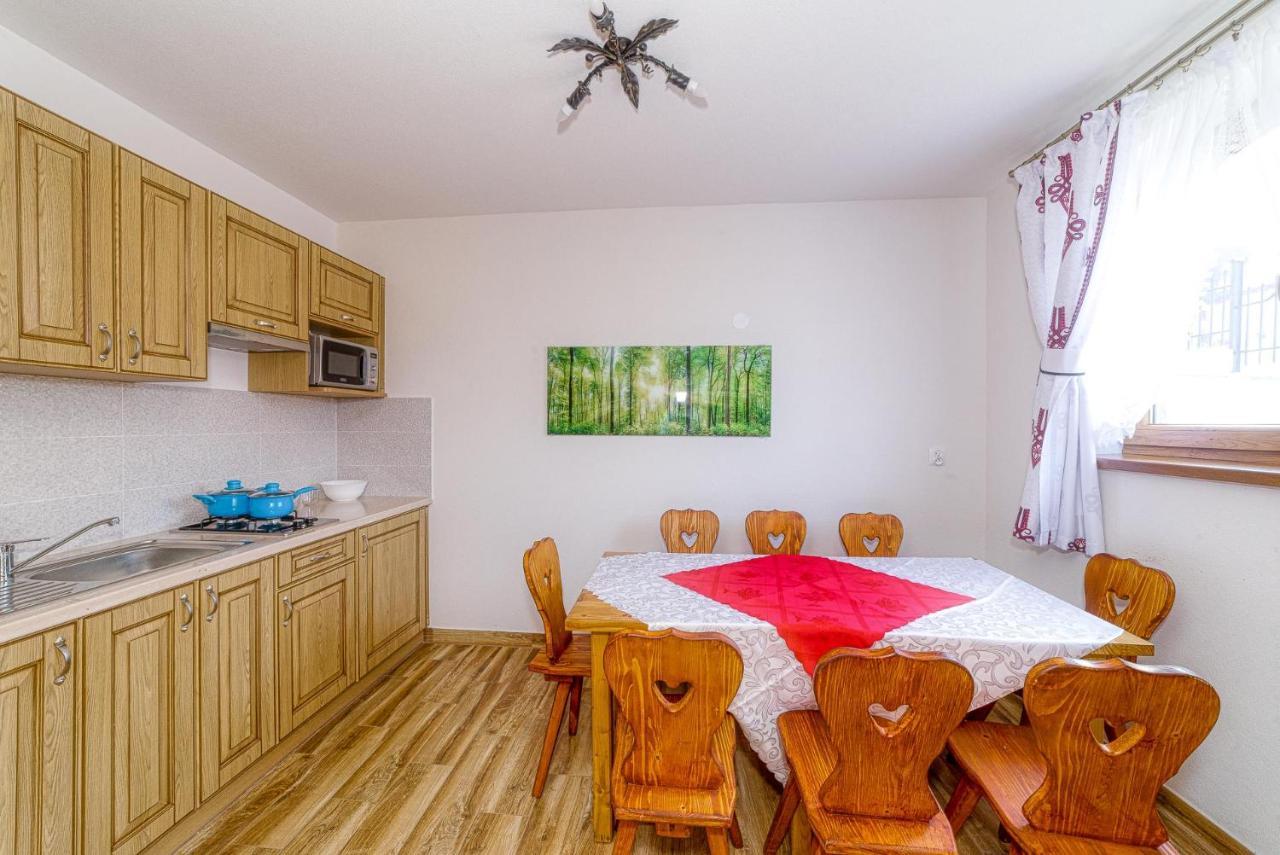 Goralowe Domki & Spa Баньска Экстерьер фото